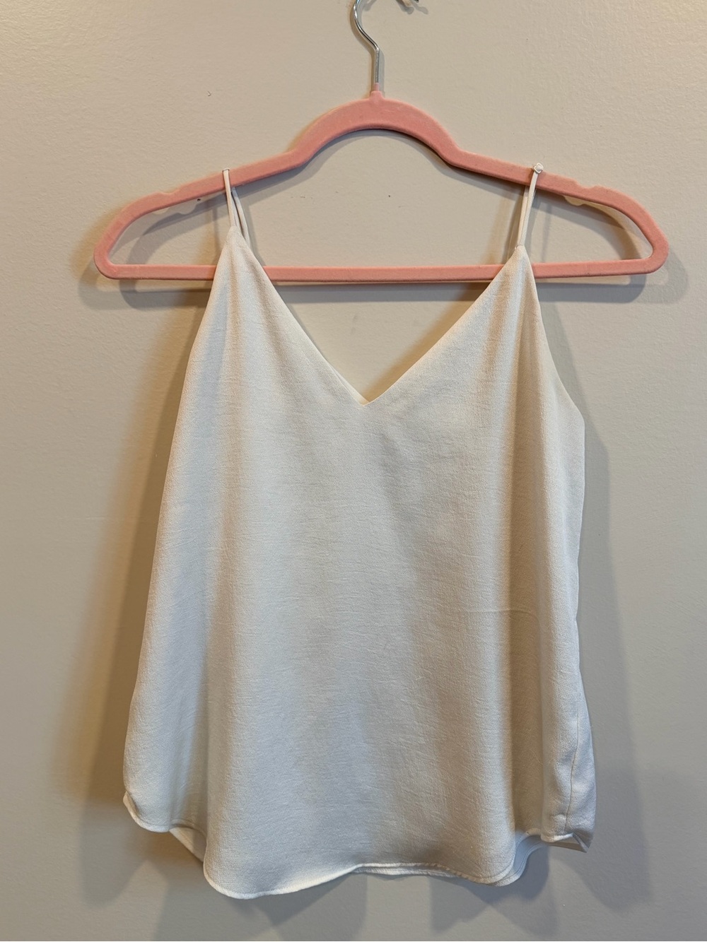 Express Ivory Satin V Neck Cami Tank Top Womens XS
